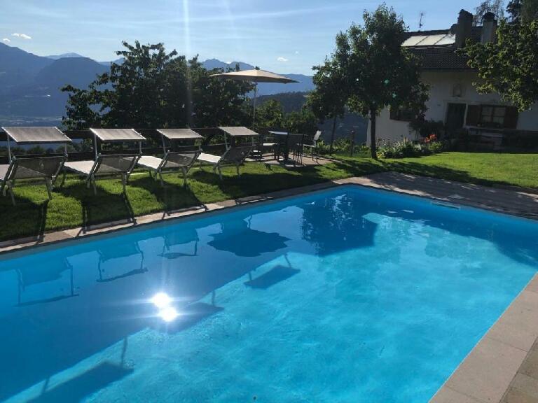 Alpenrose Apartment Мелтина Екстериор снимка