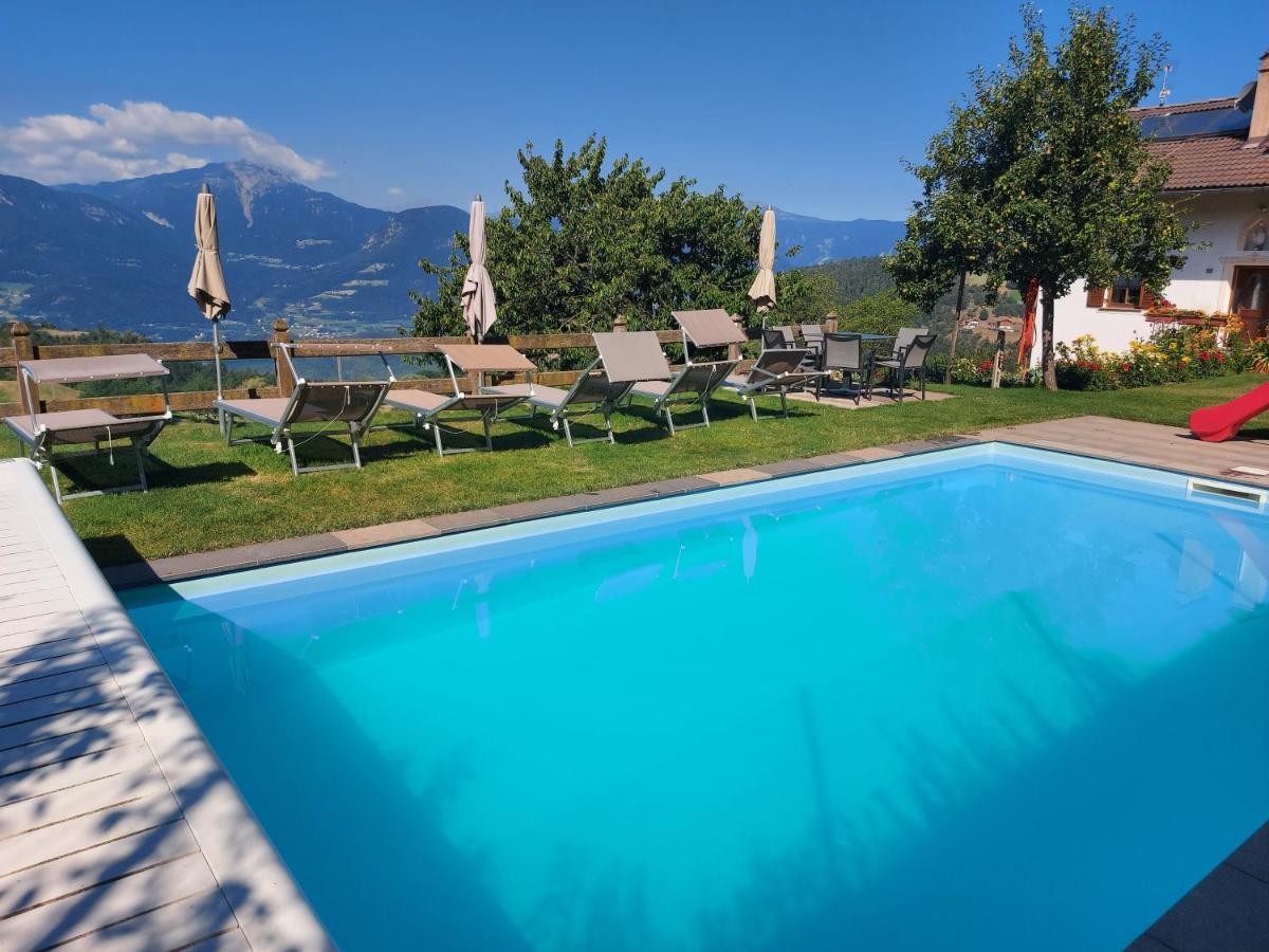 Alpenrose Apartment Мелтина Екстериор снимка