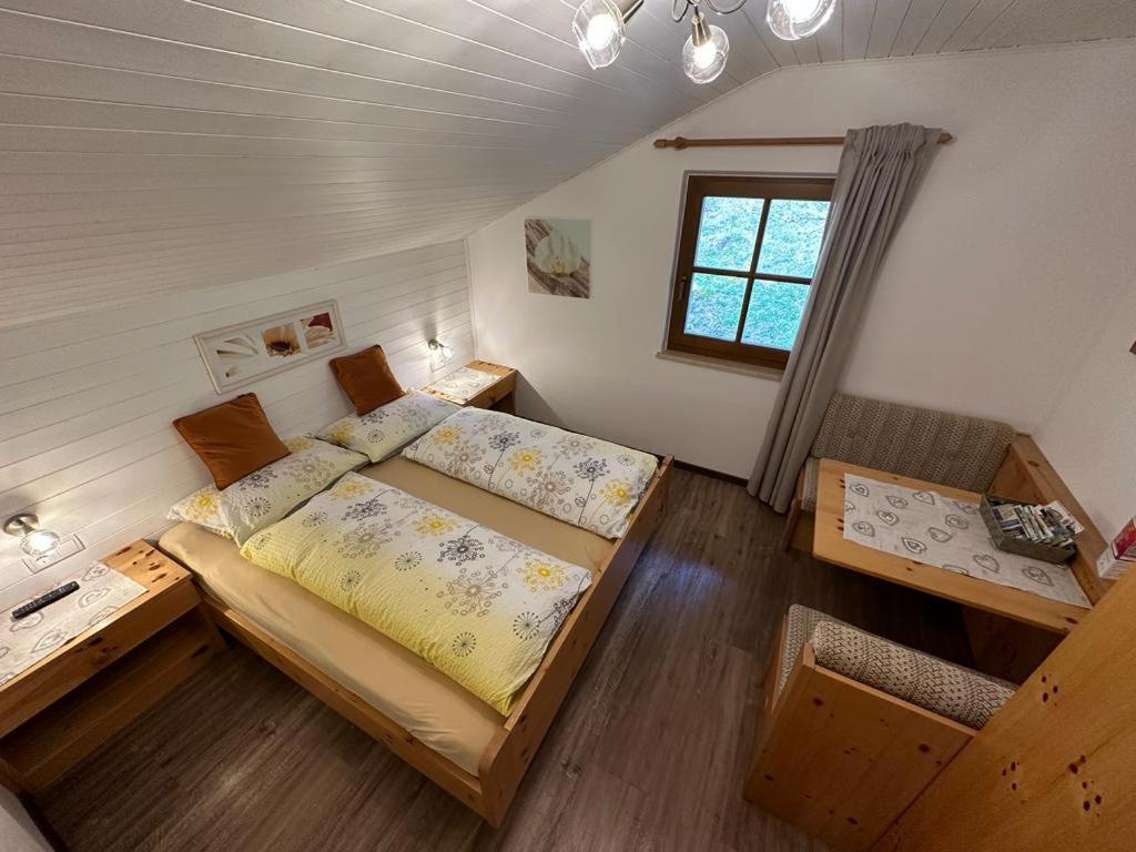 Alpenrose Apartment Мелтина Екстериор снимка