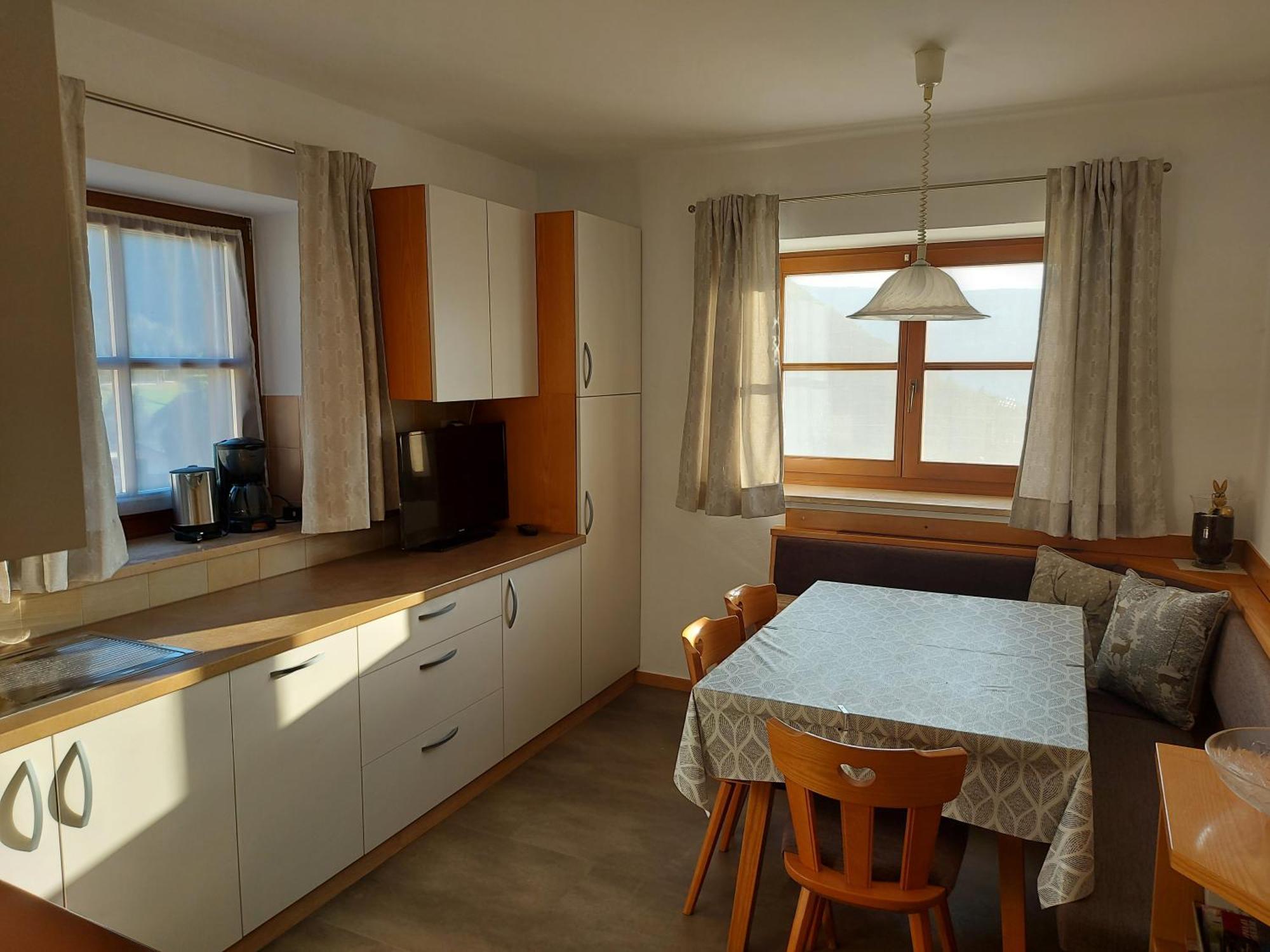 Alpenrose Apartment Мелтина Екстериор снимка